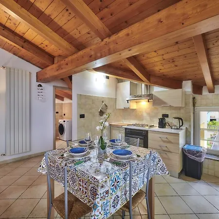 Twins Attic In The Center Lierna