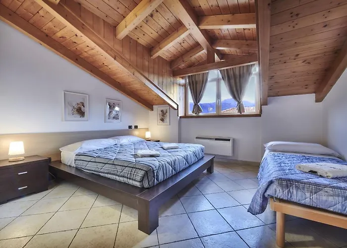 Apartment Twins Attic In The Center