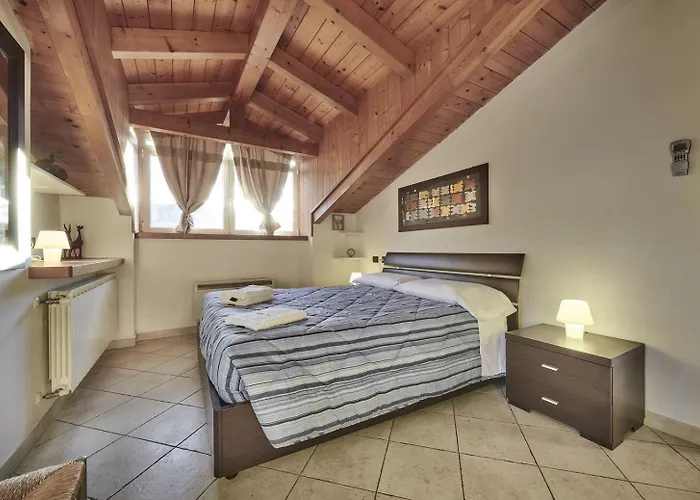 Twins Attic In The Center Apartment